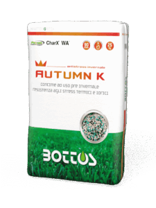 Autumn K, concime potassico indicato per l’utilizzo pre-invernale del tappeto erboso.